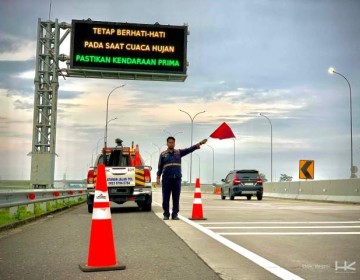 Implementasi Manajemen Resiko Dalam Pelaksaan Pembangunan JTTS