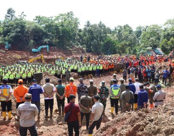 Mendagri: Presiden Beri Apresiasi dan Pastikan Dukungan Penanganan Longsor di Cilacap