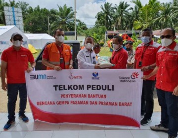 Respon Cepat Telkom Bantu Korban Gempa Bumi di Pasaman  Barat