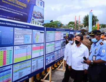 Menteri Trenggono Pacu Perbaikan Pelabuhan Perikanan di 2022