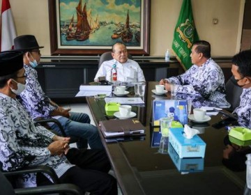 Forum Honorer PGRI Jatim Minta Formasi Pengangkatan ASN PPPK Sesuai Kondisi Real Daerah