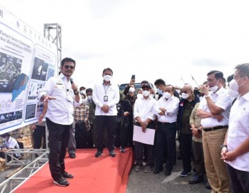 Menko Luhut Bersama Mentan SYL Groundbreaking TST Herbal Hortikultura