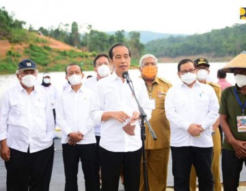 Miliki Potensi  Pariwisata Air, Presiden Jokowi Resmikan Bendungan Ladongi di Kolaka Timur