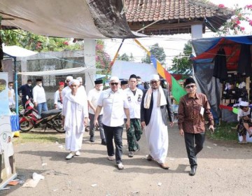 Hadiri Haul Mama Gelar Cianjur, LaNyalla: Indonesia Tidak Merdeka Tanpa Pesantren