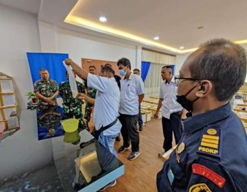 Sinergi KKP dan TNI AL Berantas Penyelundupan BBL Ilegal di Batam