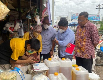 ID FOOD Distribusi Minyak Goreng Curah Hingga 52 Juta Liter