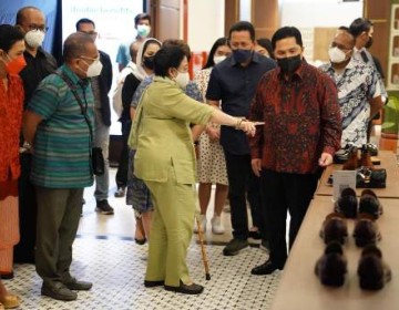 Ibu Megawati Didampingi Erick Thohir Tinjau Sarinah, Alhamdulillah Peninggalan Bung Karno Berhasil Dikembalikan