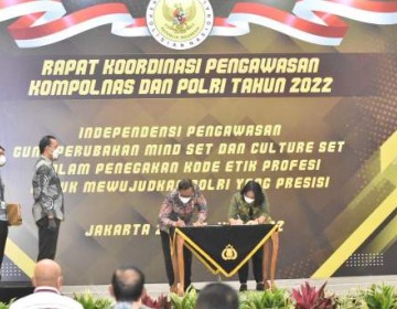 Menteri Bintang Tandatangani Nota Kesepahaman Dengan Kompolnas