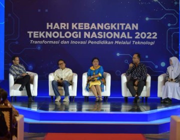 Terima Laporan Puas, Mendikbudristek Ingin Ekosistem Teknologi Kemendikbudristek Terus Dorong Inovasi