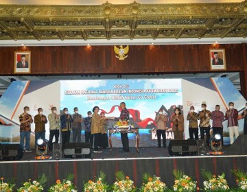 Kick Off Gerakan Nasional Bangga Buatan Indonesia Kalbar 2022 