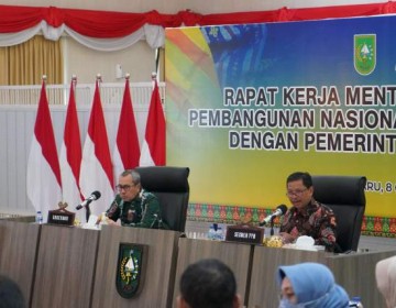 Bappenas Perkuat Industri Manufaktur Riau