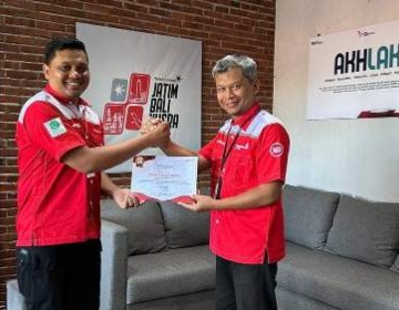 Manajemen Telkom Akses Jatim Balnus Apresiasi Warrior Telkom Akses yang Viral Karena Bantu Petani Sekitar