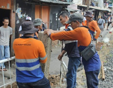 Tingkatkan Keselamatan perjalanan KA, KAI Daop 1 Jakarta Kembali Tutup Perlintasan Sebidang