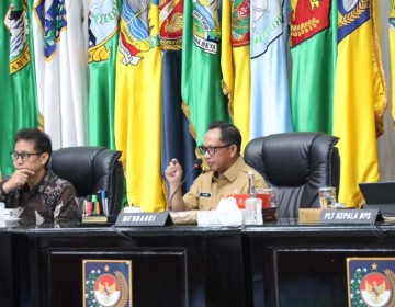 Mendagri Tito Konsisten Jaga Inflasi, Jelaskan Posisi Indonesia Bagus di Tingkat Global