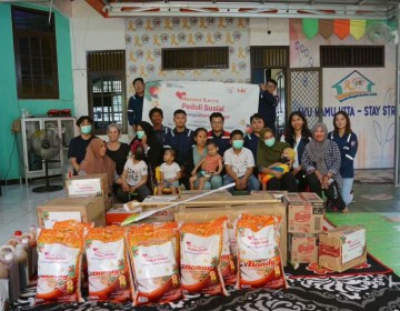 Hutama Karya Tutup Sukacita Natal 2024 dengan Berbagi Melalui Program HK Peduli Sosial