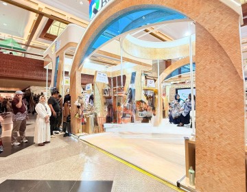 Rumah BUMN Dukung UMKM Indonesia dan Ajak Pengunjung untuk Dukung Produk Lokal  di Pameran INACRAFT 2025