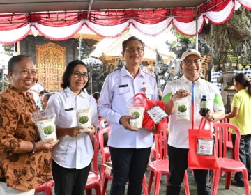 PertaLife Insurance Peduli Lingkungan,  Selamatkan Bumi Melalui Eco Enzyme