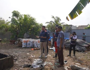Antisipasi Dampak Bahaya Asap, Pengelola Tol Medan-Binjai Lakukan Sosialisasi Ke Pabrik Arang Rumahan