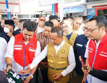 RAFI 2025: Menteri ESDM Cek Langsung Stok dan Kualitas BBM di Baubau