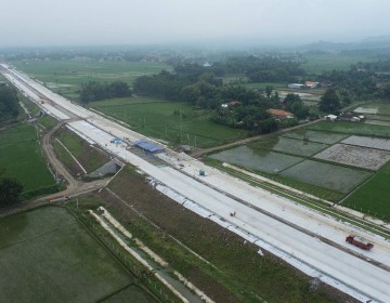 Progres Pembangunan Tol Probowangi Paket 3 Capai 74,9%, WIKA Tingkatkan Efisiensi Logistik dan Konektivitas Nasional