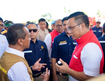 Pastikan Kelancaran Mudik, Menteri ESDM dan Dirut Pertamina Tinjau Pasokan BBM dan LPG di Banten