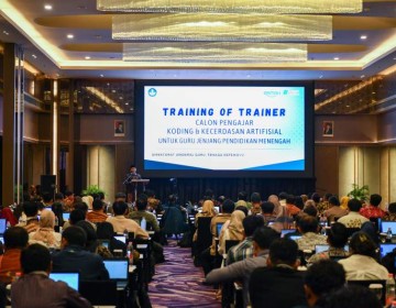 Wamendikdasmen Buka ToT Koding dan Kecerdasan Artifisial untuk Guru