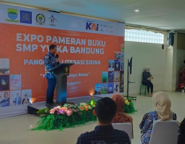 KAI Dukung Ekspresi Literasi Pelajar Bandung di Expo Buku SMP YWKA