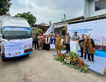 Langkah Pertama Alas Kaki Lokal Menjejak Dunia: UKM Mojokerto Gandeng Ratusan Perajin Sepatu Ekspor ke Pasar Global