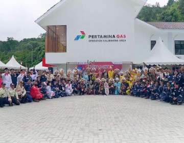 Berkostum Wastra Nusantara, Pertagas Gelar Upacara HUT Ke-80 RI Serentak di Enam Area Operasi