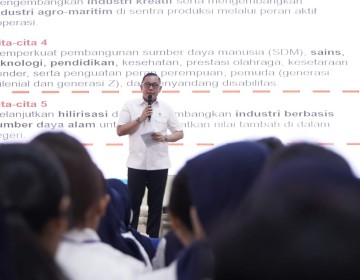 Wakil Menteri Todotua Dorong Mahasiswa Mempersiapkan Diri Menuju Indonesia Emas 2045