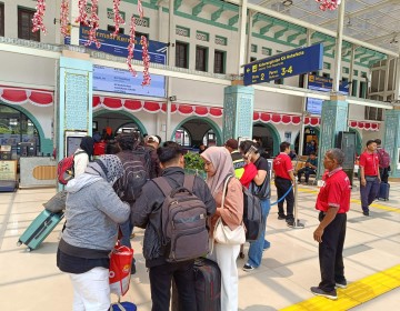 KAI Daop 1 Jakarta: 138 Ribu Lebih Penumpang KAJJ dan Lokal Dilayani Selama Periode WFH dan Libur Panjang Maulid Nabi Muhammad SAW