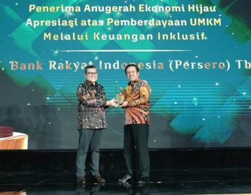Konsisten Layani Keuangan Inklusif, BRI Peroleh Anugerah Ekonomi Hijau atas Pemberdayaan UMKM
