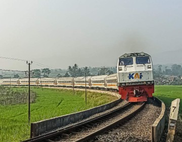 KAI Group Layani 328 Juta Pelanggan, Transportasi Rel Makin Jadi Andalan