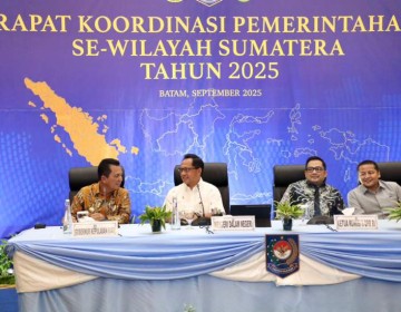 Mendagri Ingatkan Pemda Jaga Kamtibmas dan Susun Strategi Tingkatkan Pertumbuhan Ekonomi