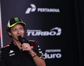 Rossi Apresiasi Pertamina: Dari Mandalika ke Dunia, Bawa Semangat Talenta Muda