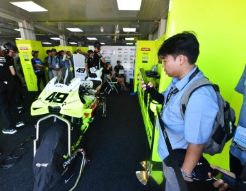 Mahasiswa Berprestasi PGTC Pertamina Rasakan Pengalaman Berharga Menyaksikan MotoGP Mandalika
