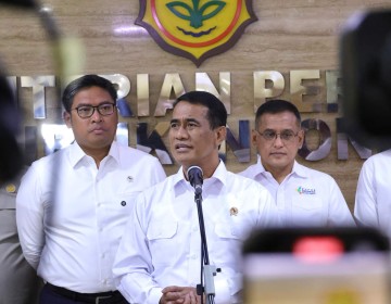 Mentan Amran:  Pemerintah Tindak 2.039 Kios Pupuk Rugikan Petani Rp600 Miliar