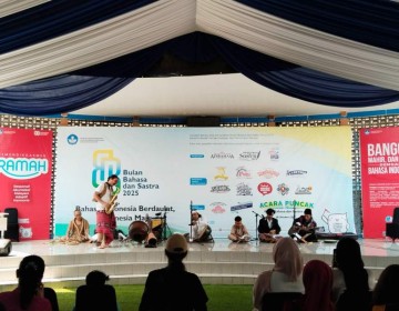Sastra Bersuara, Bahasa Berdaya: Kemendikdasmen Hidupkan Semangat Bulan Bahasa dan Sastra Tahun 2025 Melalui Pentas Sastra