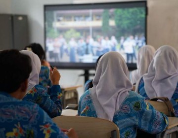 Mengajar Kembali di Kelas: Langkah Kemendikdasmen Menguatkan Empati bagi Guru
