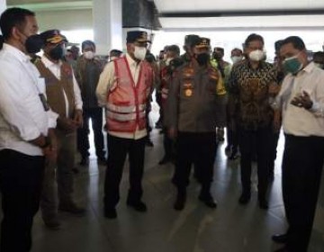 Menhub, Menkes, Kapolri dan Kepala BNPB Tinjau Kedatangan Internasional Bandara Soekarno-Hatta