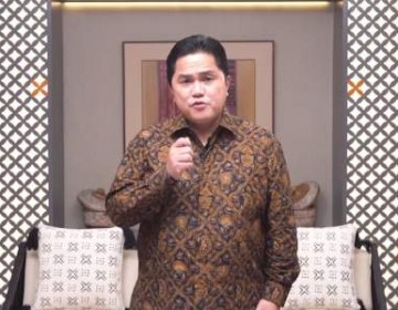 Komitmen terhadap Energi Terbarukan,  Erick Thohir Gunakan Tenaga Surya di Tol Bali Mandara