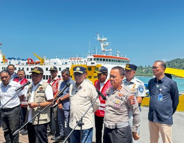 Rakor Antisipasi Lonjakan Pemudik 2024 di Pelabuhan Merak, Menhub : ASDP Prioritaskan Kapal Berkapasitas Besar