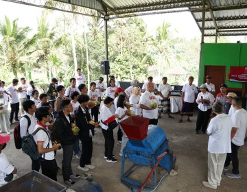 Delegasi Southeast Asia Youth Energy Forum Kunjungi Desa Energi Berdikari Pertamina