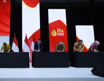 Sah! Pertamina-Petronas Teken Perjanjian Jual Beli dengan Shell untuk 35 Persen Kepemilikan Blok Masela