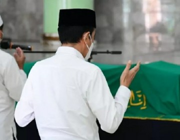 Presiden Jokowi Akan Tinjau Vaksinasi Massal dan Resmikan KRL Yogyakarta-Solo