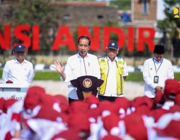 Presiden Jokowi Didampingi Menteri PUPR Basuki Hadimuljono Resmikan 3 Infrastruktur Pengendali Banjir Sungai Citarum