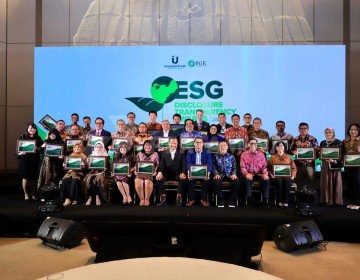 Pertamina Group Raih Predikat Leadership AA di Ajang ESG Disclosure Transparency Awards