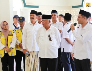 Menteri Basuki Resmikan Masjid Baitul Arham di Sumenep