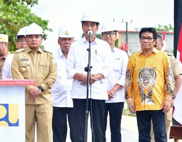 Presiden Jokowi Resmikan Inpres Jalan Daerah Sepanjang 165 km 