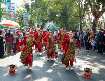 Pesta Rakyat Simpedes 2023 Hadirkan Semarak Pesta Seni hingga Edukasi Keuangan